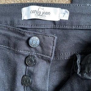 Carly Jean Los Angeles Black Crop Denim